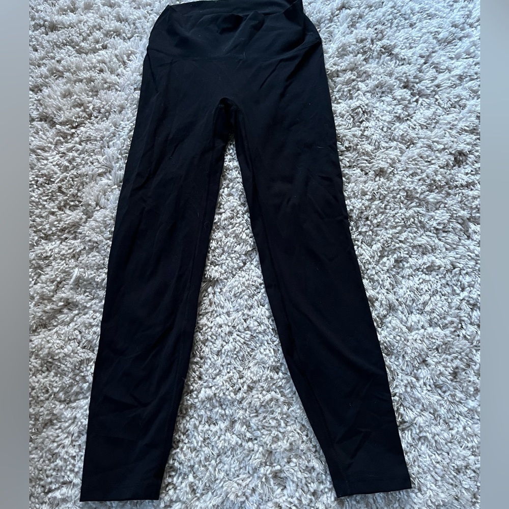 black leggings